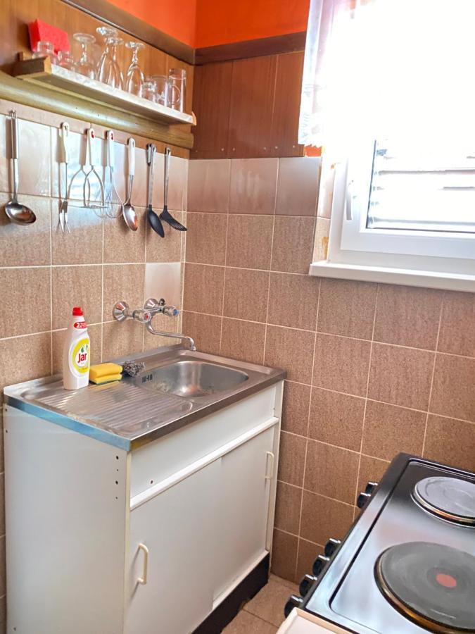 Apartmani Jelena Crikvenica Esterno foto