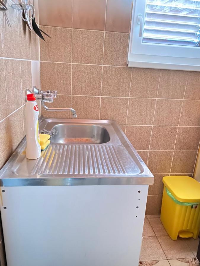 Apartmani Jelena Crikvenica Esterno foto